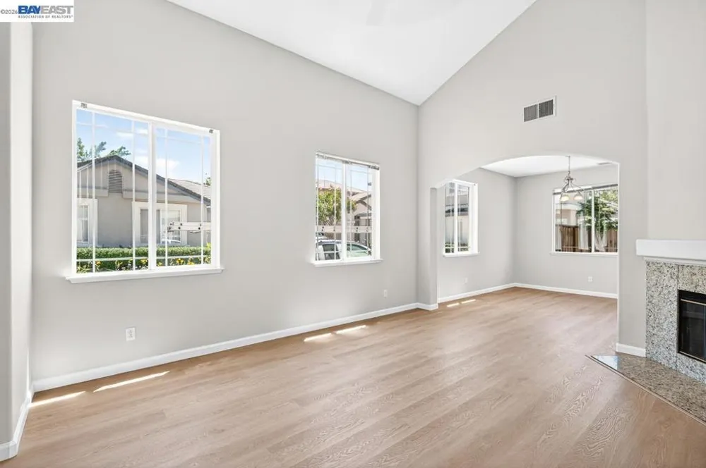 6849 Tiffany Common Livermore, CA 94551
