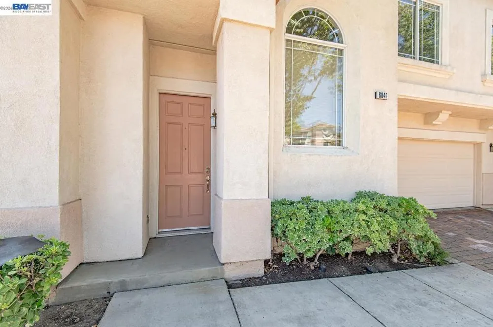 6849 Tiffany Common Livermore, CA 94551