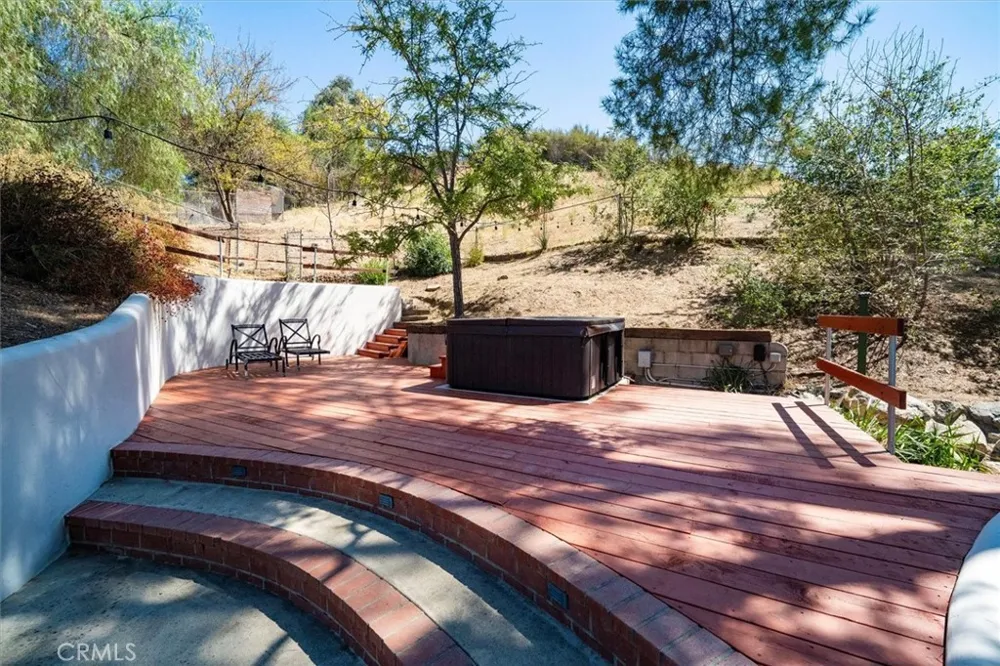 15737 Warm Springs Canyon Country, CA 91387