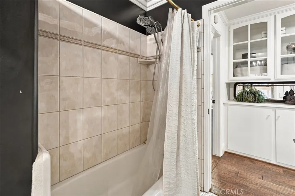 15737 Warm Springs Canyon Country, CA 91387