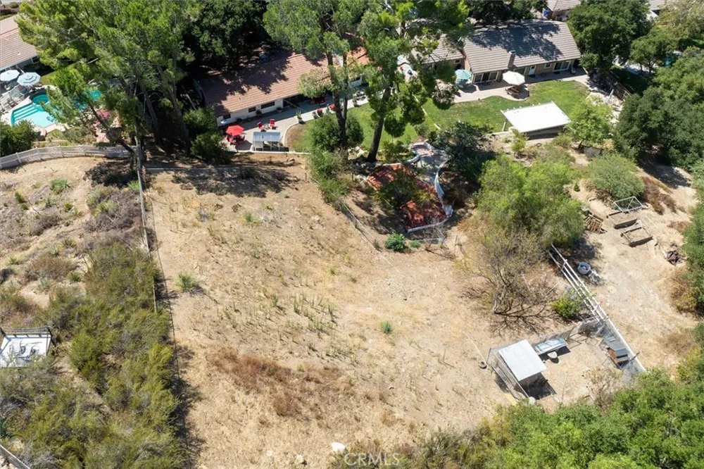 15737 Warm Springs Canyon Country, CA 91387