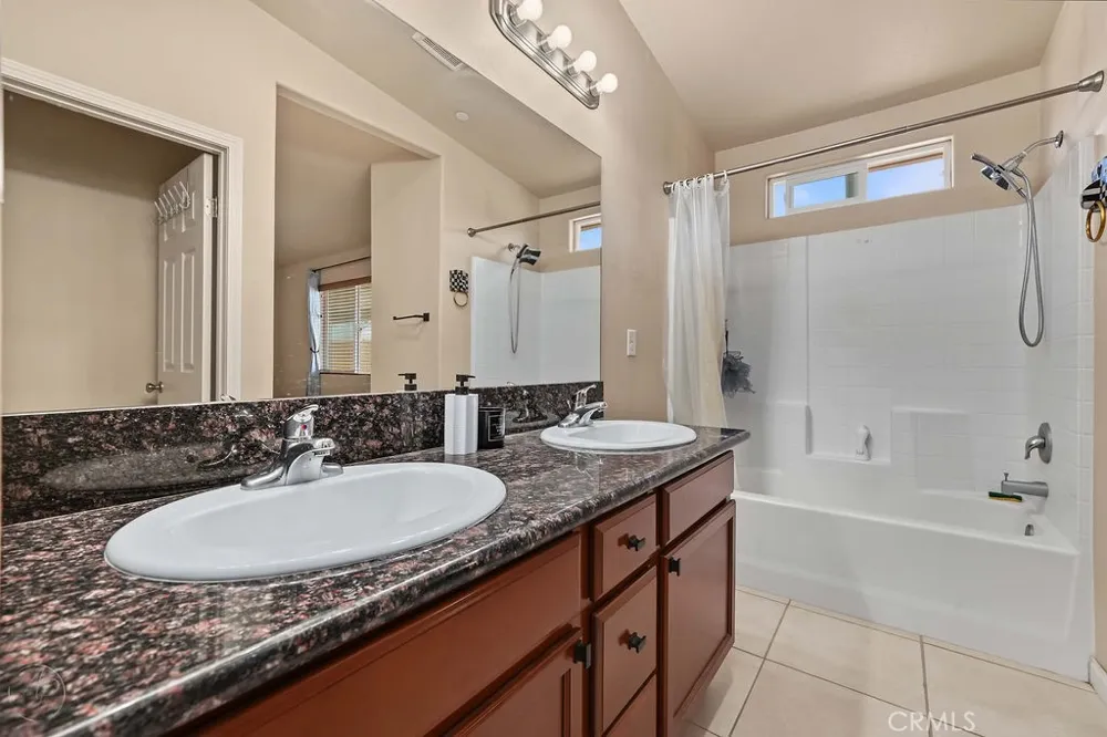 6100 Pizarro Bakersfield, CA 93307