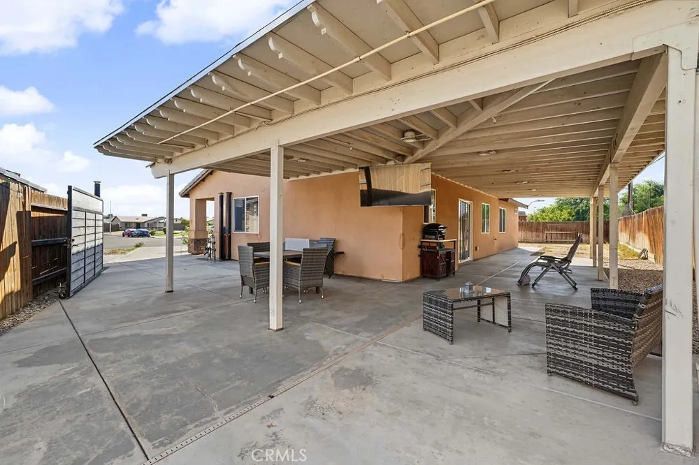 6100 Pizarro Bakersfield, CA 93307