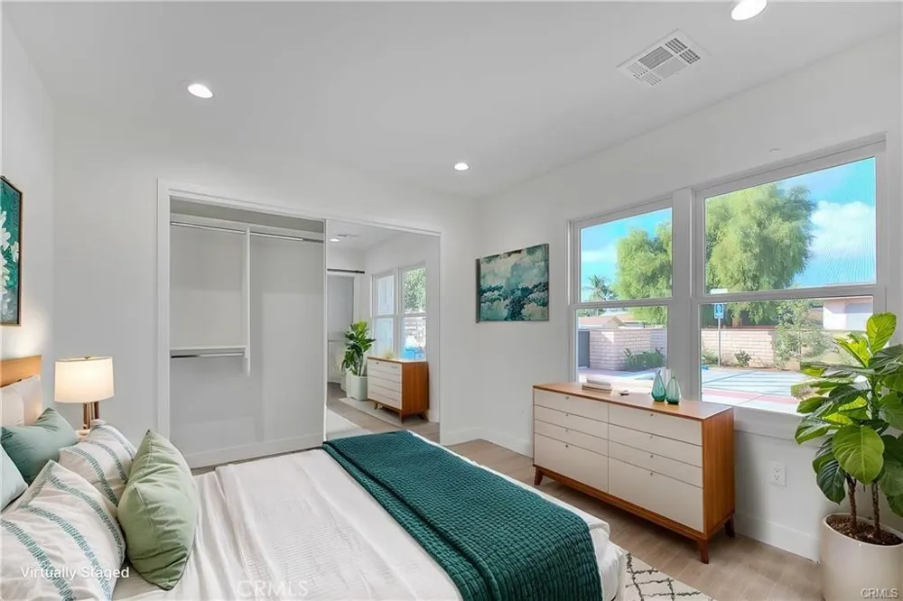 636 W Grand Avenue Pomona, CA 91766