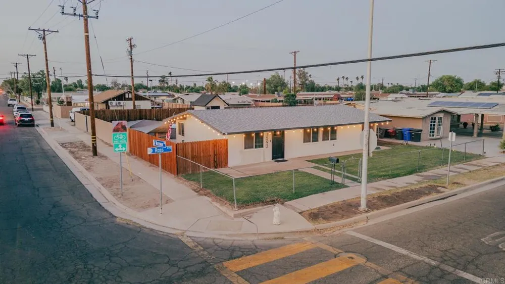 1592 Ross Avenue El Centro, CA 92243