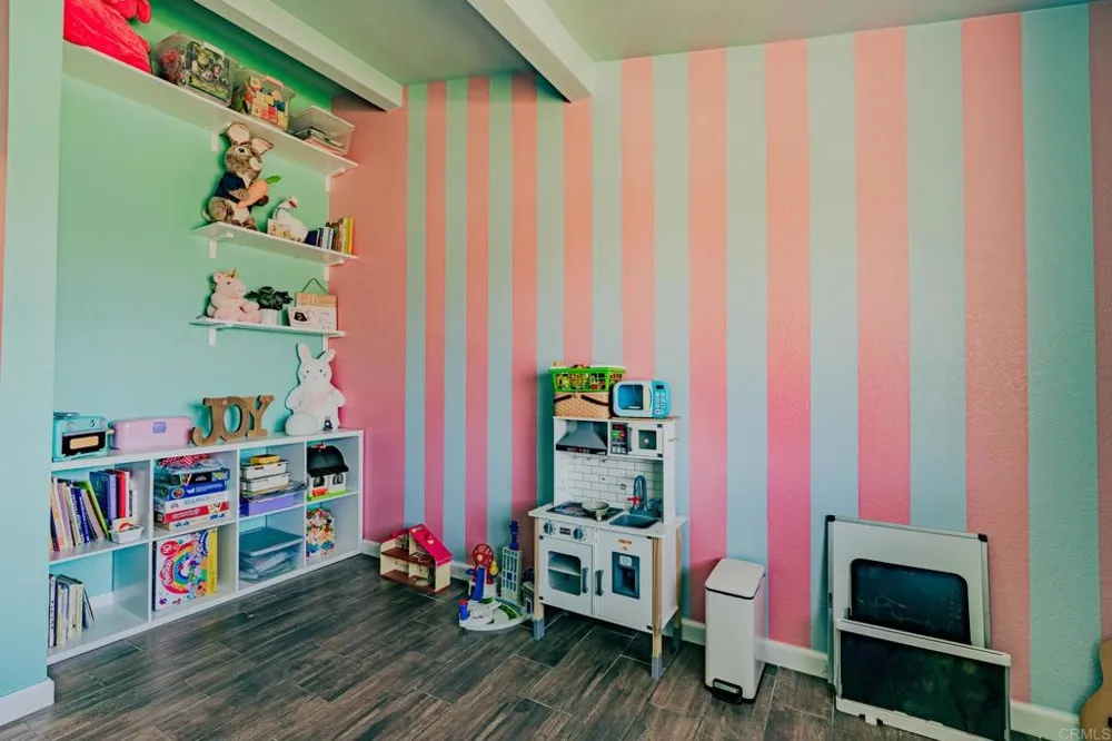 1592 Ross Avenue El Centro, CA 92243