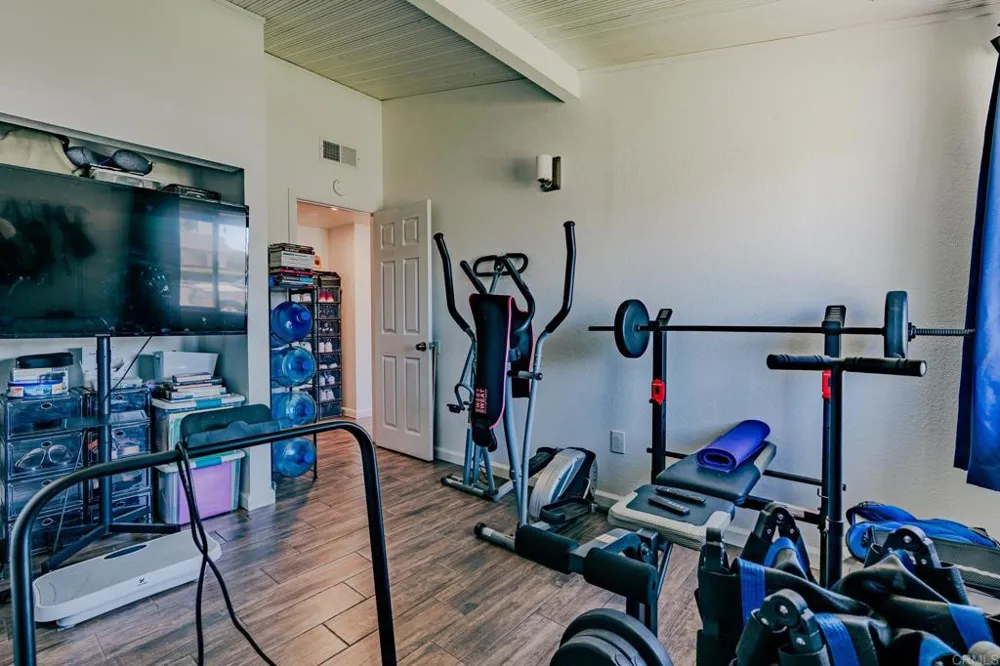 1592 Ross Avenue El Centro, CA 92243