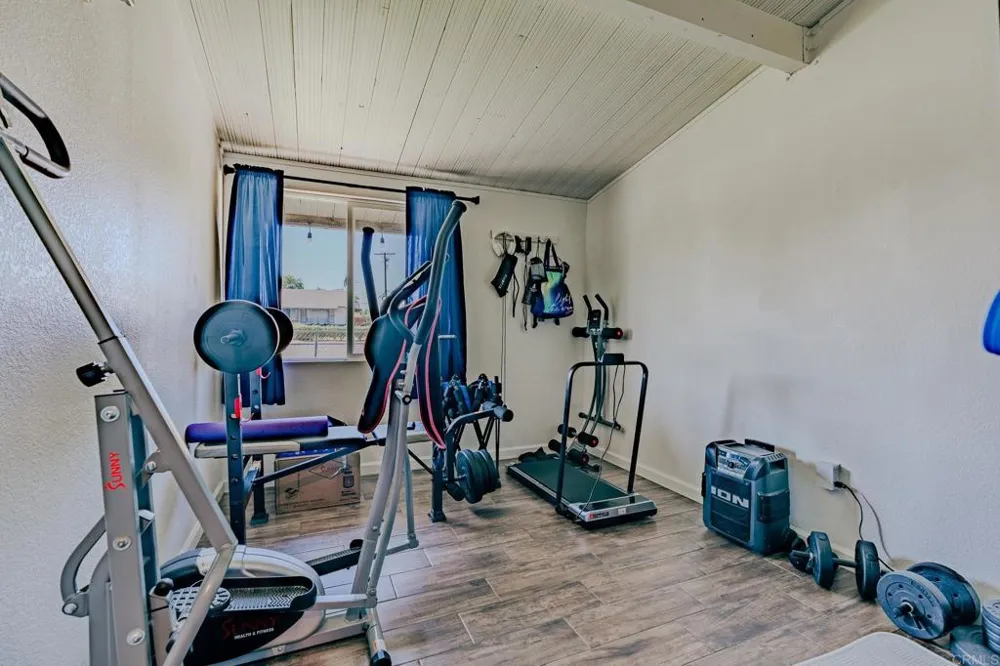 1592 Ross Avenue El Centro, CA 92243