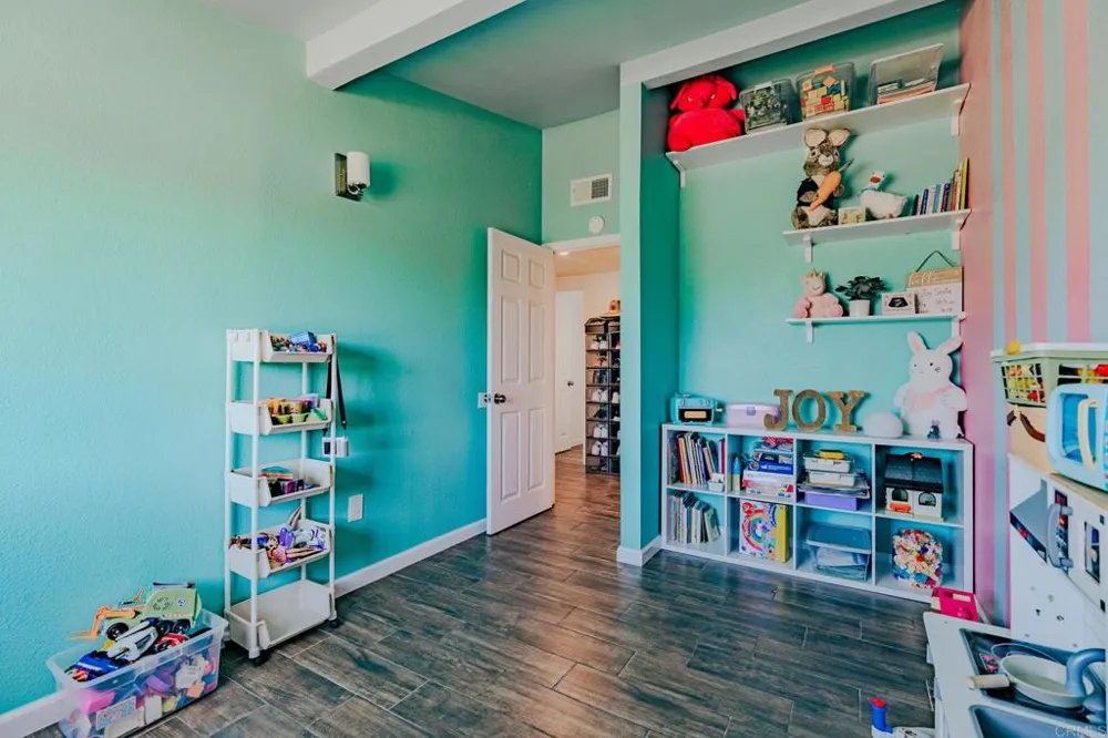 1592 Ross Avenue El Centro, CA 92243