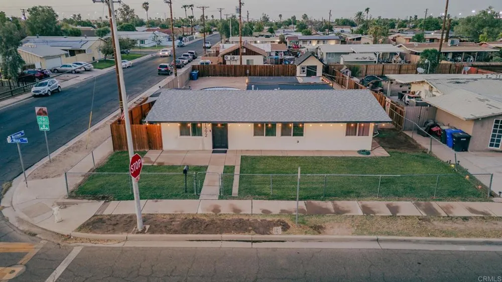 1592 Ross Avenue El Centro, CA 92243