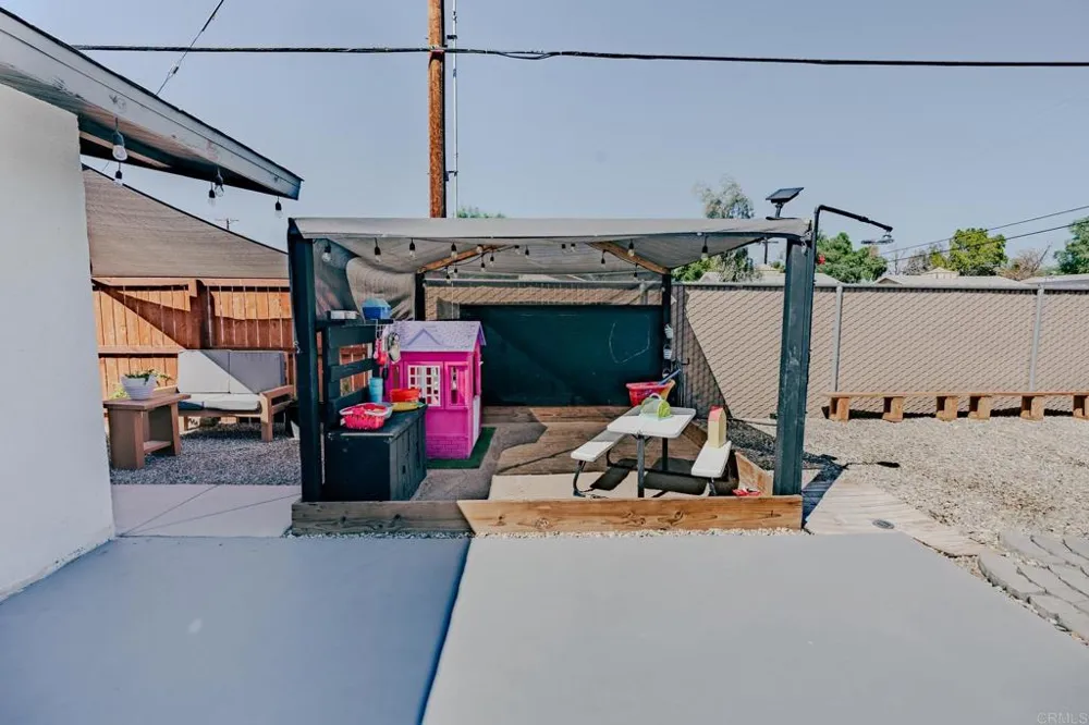 1592 Ross Avenue El Centro, CA 92243