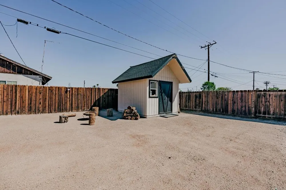1592 Ross Avenue El Centro, CA 92243