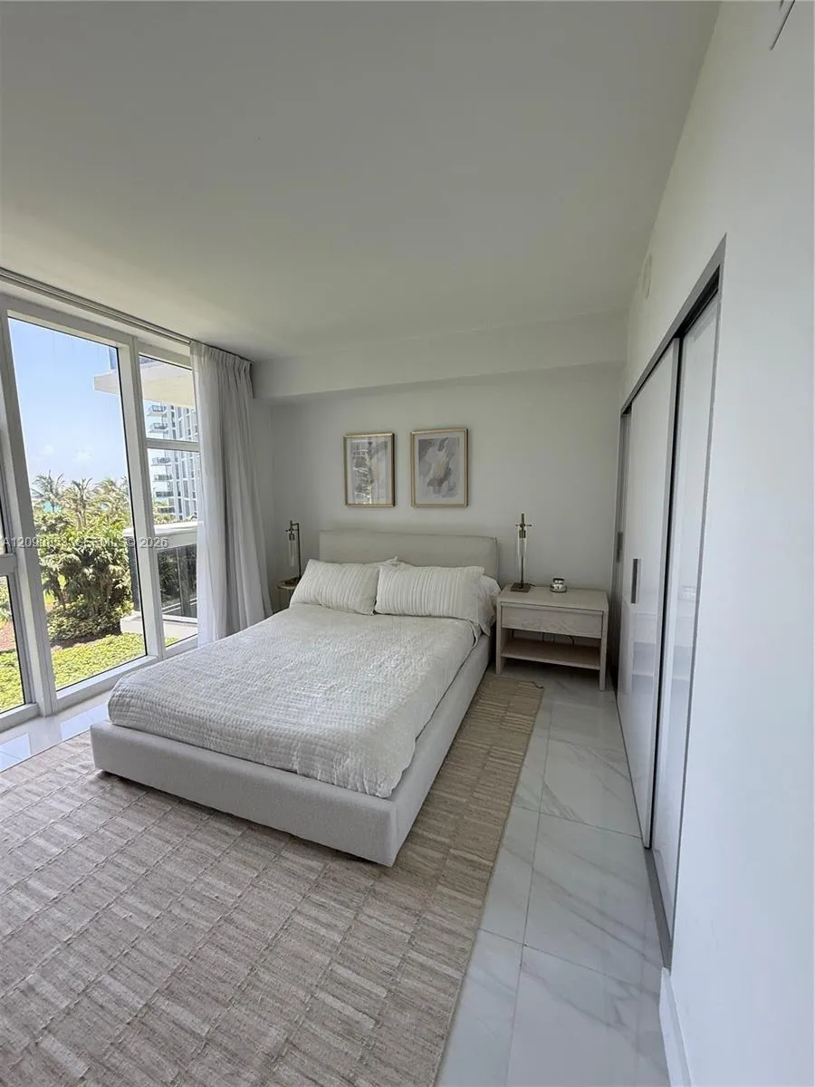 10275 Collins Ave #434 Bal Harbour, FL 33154
