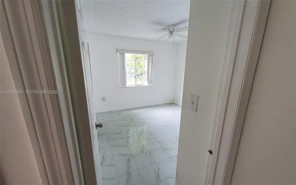 5810 W 18th Ln #101 Hialeah, FL 33012