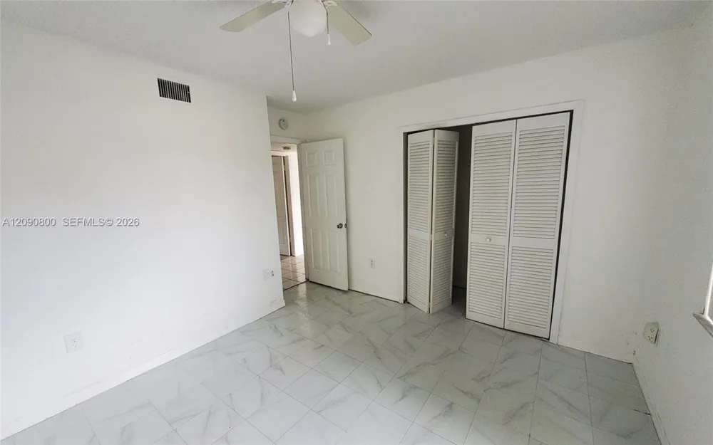 5810 W 18th Ln #101 Hialeah, FL 33012