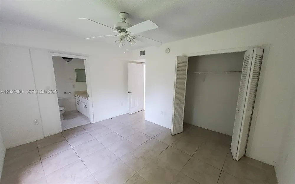 5810 W 18th Ln #101 Hialeah, FL 33012