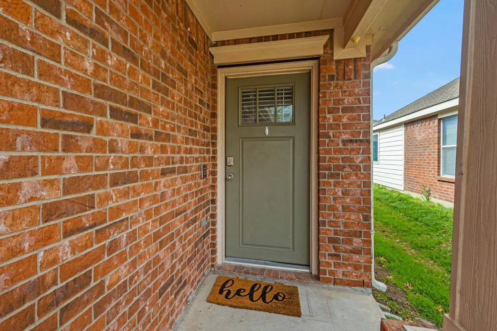 2932 Milby Oaks Drive Fort Worth, TX 76244