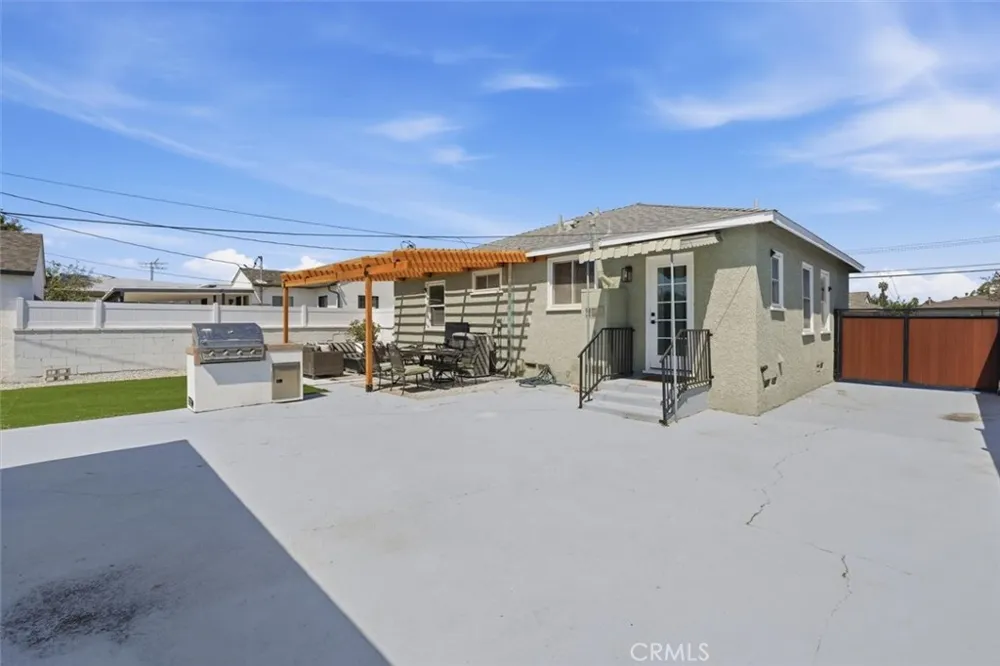 2516 W 164th Torrance, CA 90504