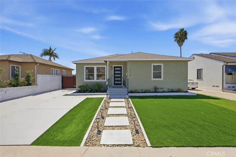 2516 W 164th Torrance, CA 90504