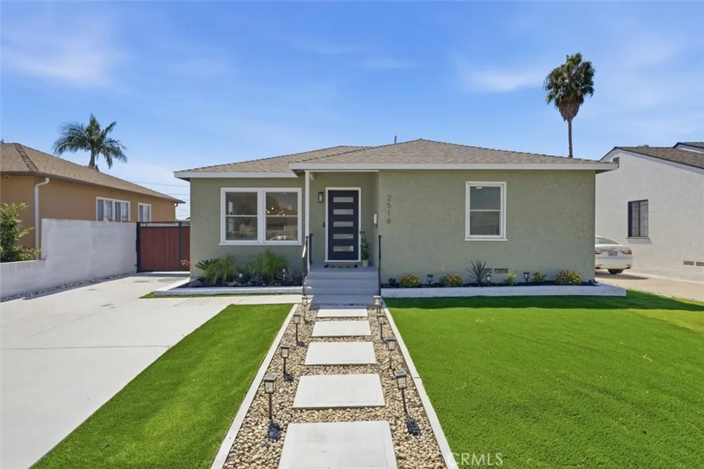 2516 W 164th Torrance, CA 90504