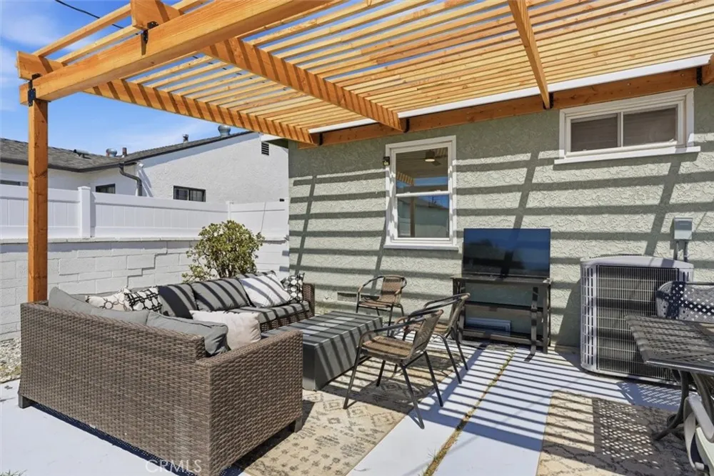 2516 W 164th Torrance, CA 90504
