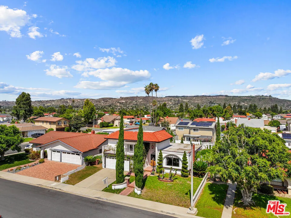 3381 Elma Street Camarillo, CA 93010