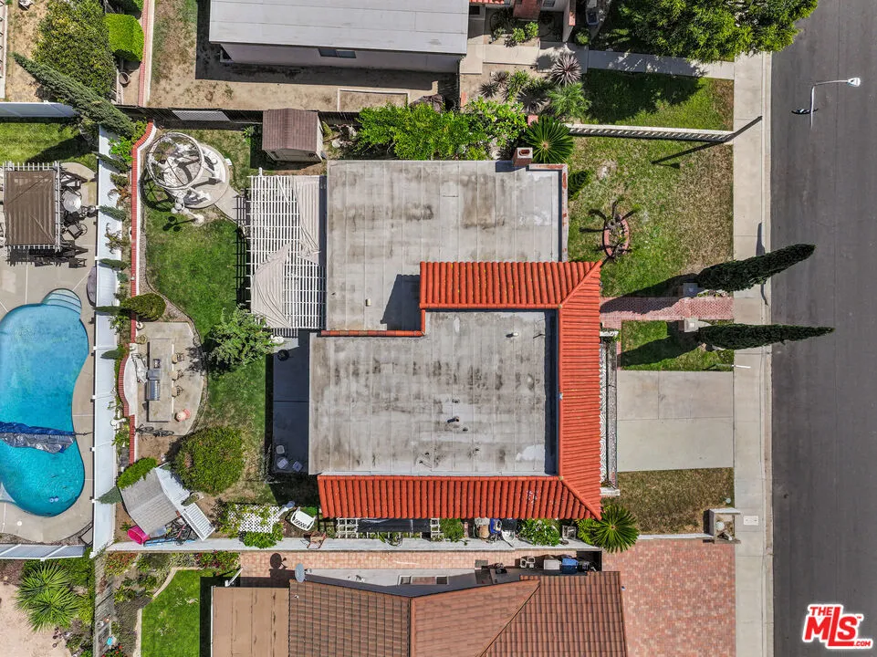 3381 Elma Street Camarillo, CA 93010