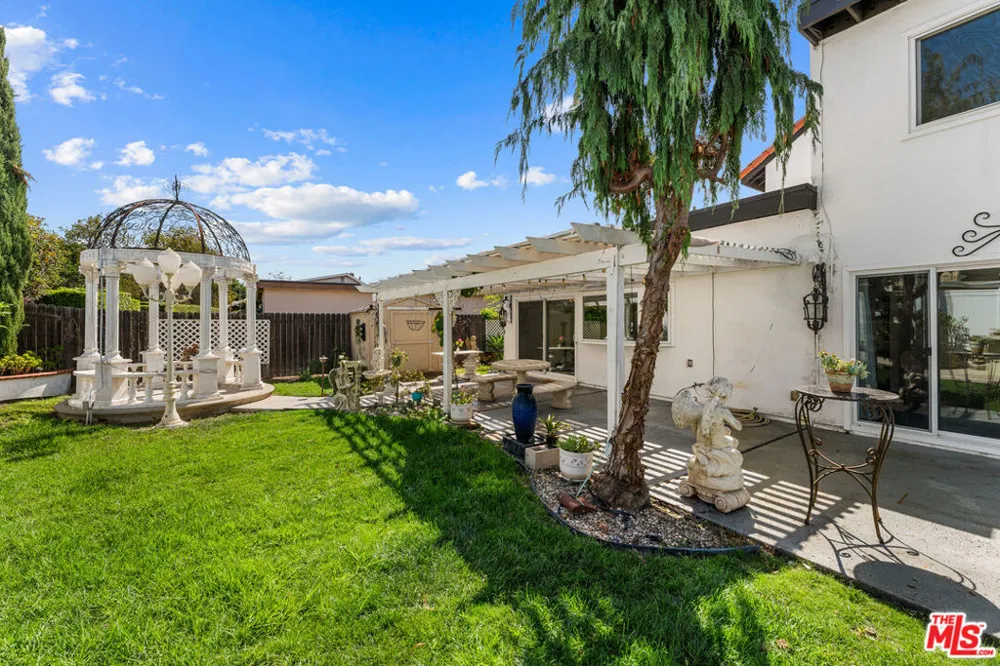 3381 Elma Street Camarillo, CA 93010