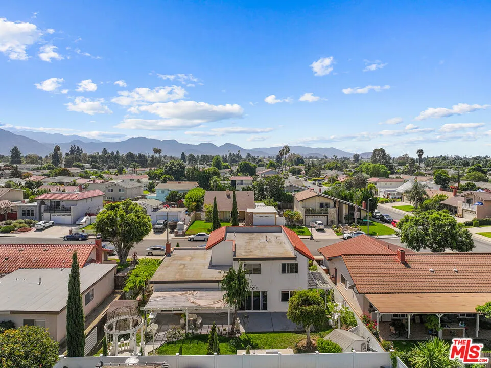 3381 Elma Street Camarillo, CA 93010