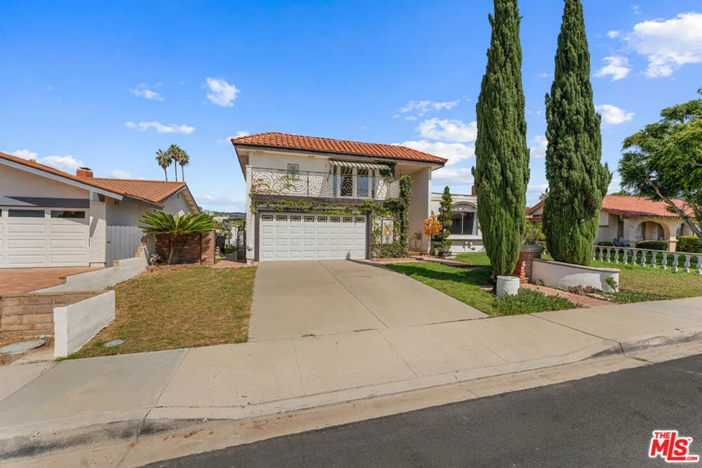 3381 Elma Street Camarillo, CA 93010