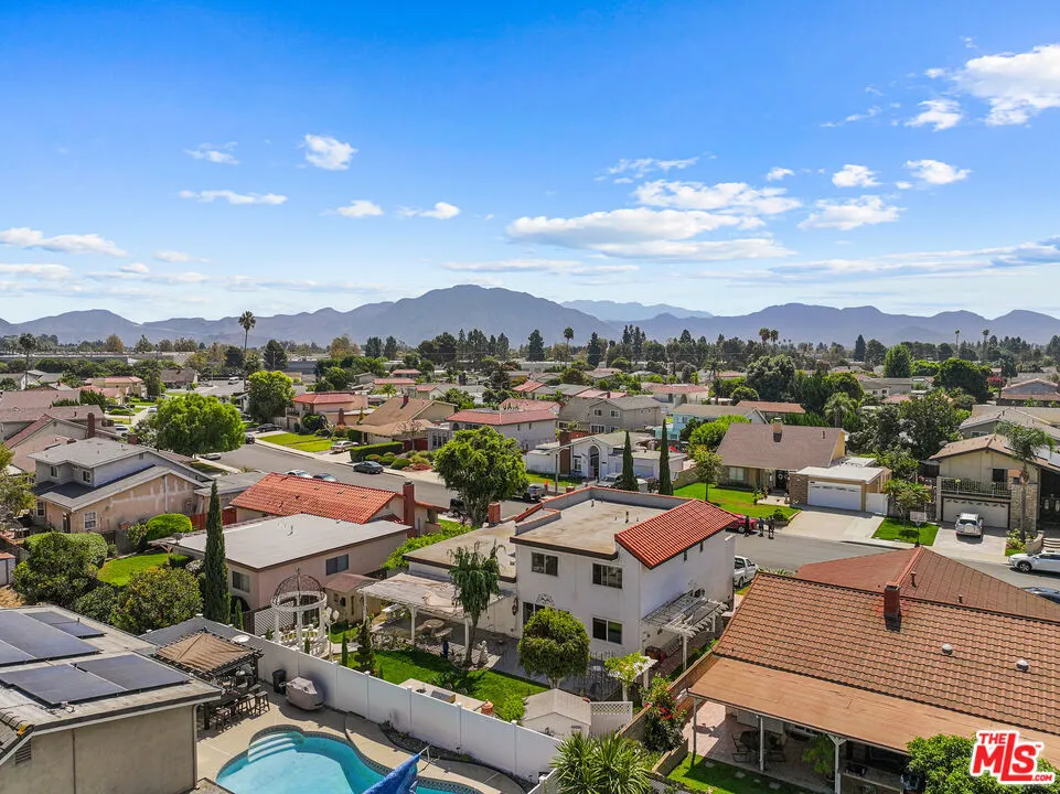 3381 Elma Street Camarillo, CA 93010