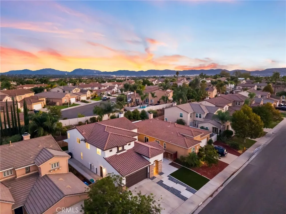 29689 Masters Drive Murrieta, CA 92563