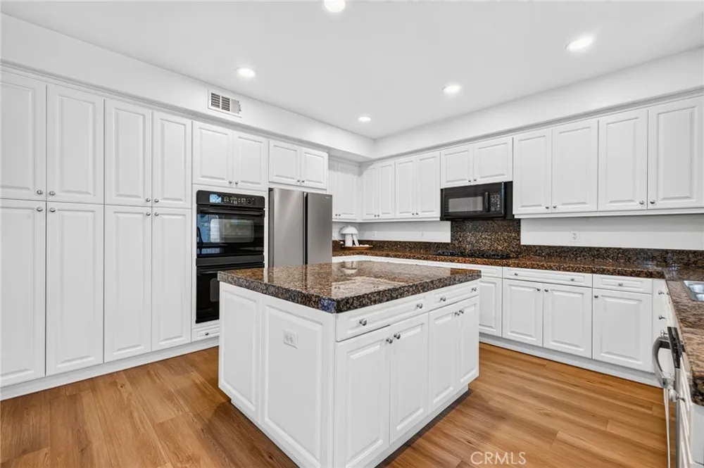 29689 Masters Drive Murrieta, CA 92563
