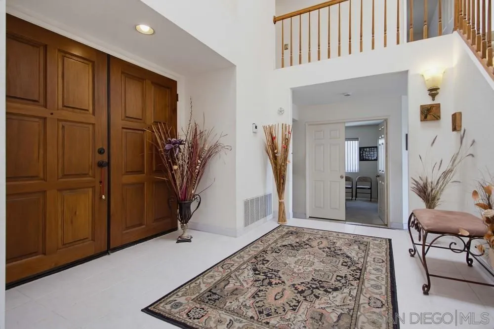 9306 Laurentian San Diego, CA 92129