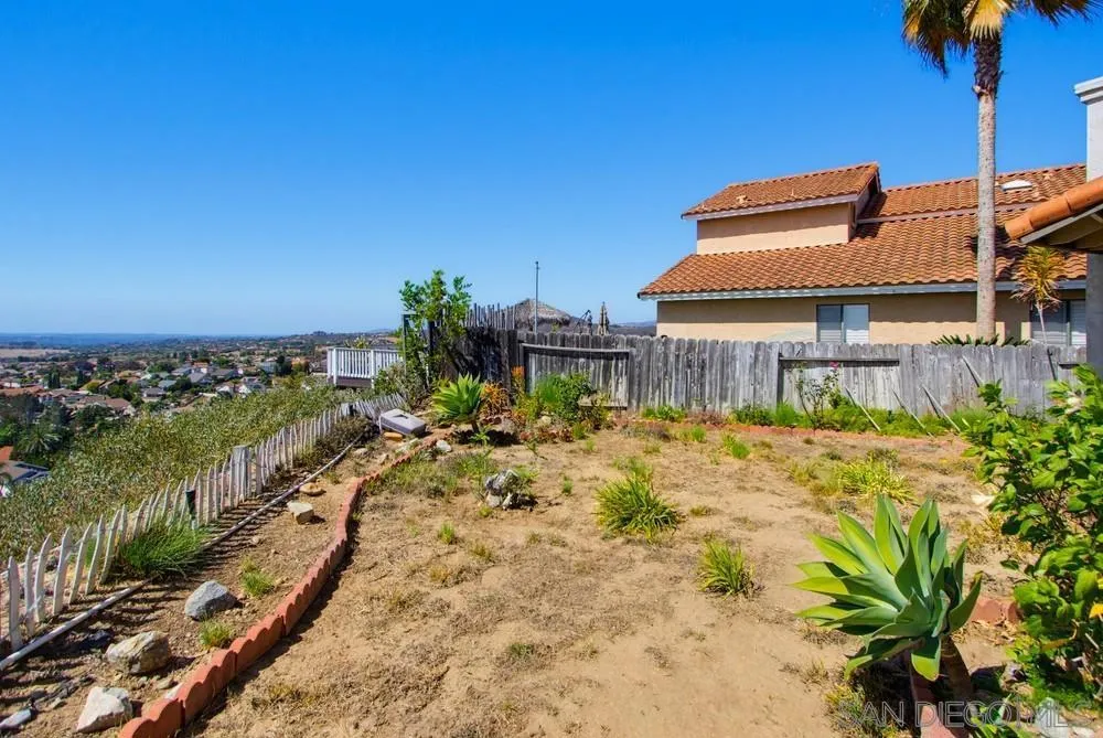9306 Laurentian San Diego, CA 92129