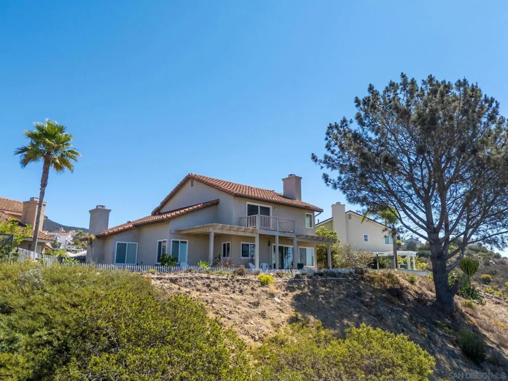 9306 Laurentian San Diego, CA 92129