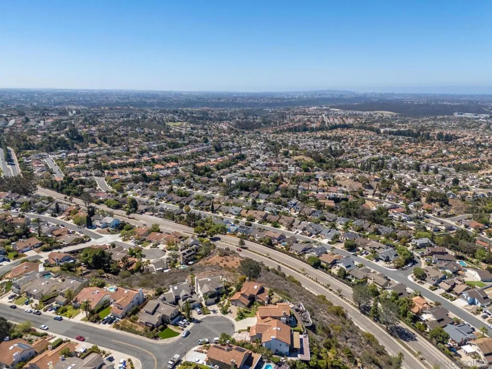 9306 Laurentian San Diego, CA 92129