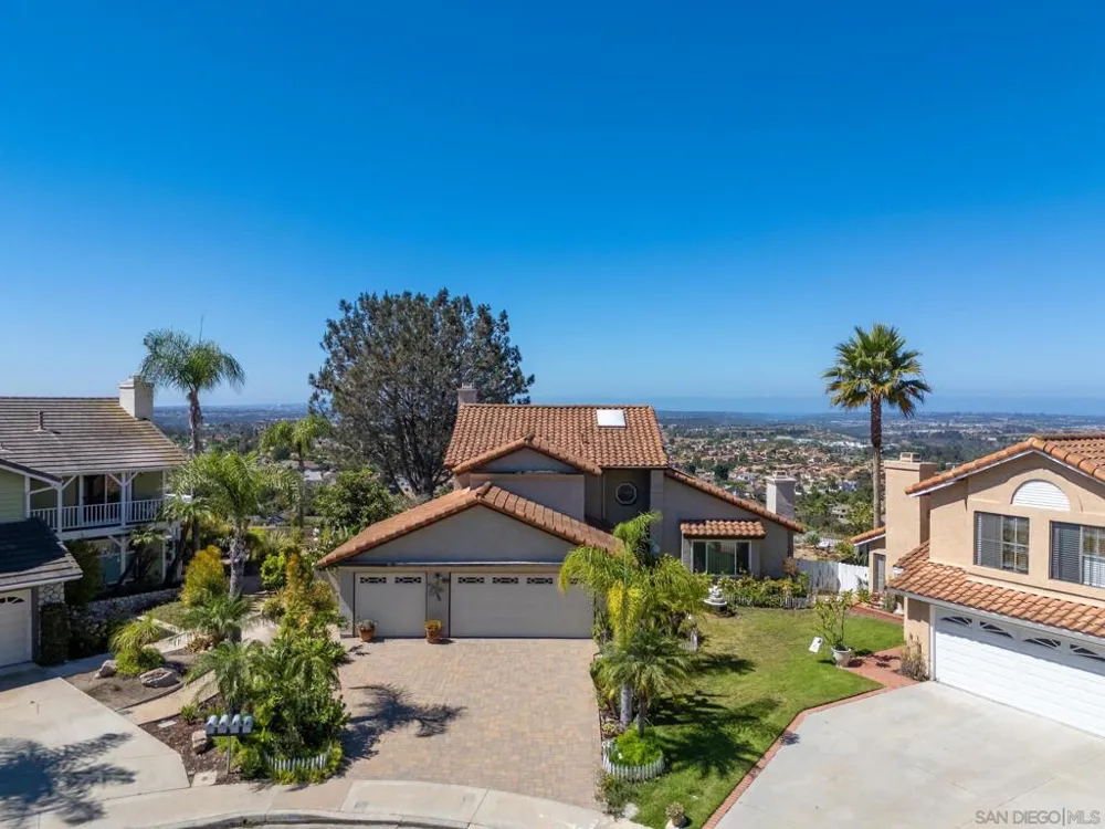 9306 Laurentian San Diego, CA 92129