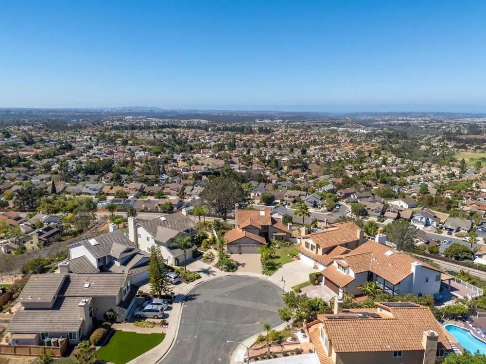 9306 Laurentian San Diego, CA 92129