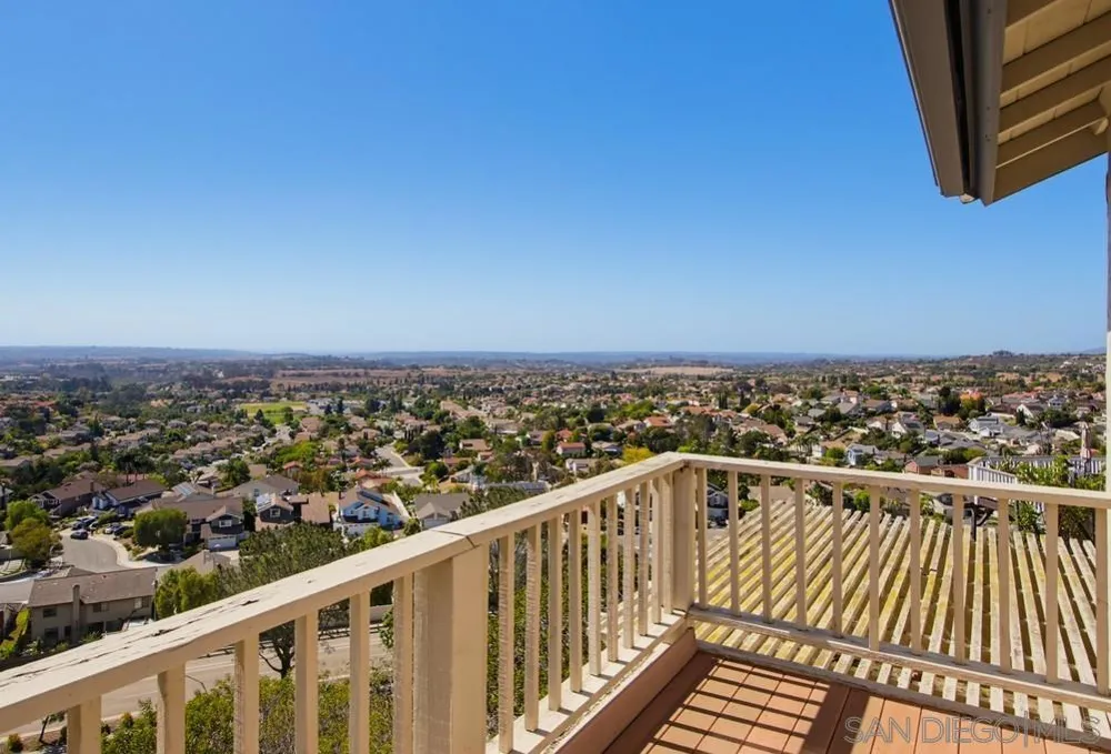 9306 Laurentian San Diego, CA 92129