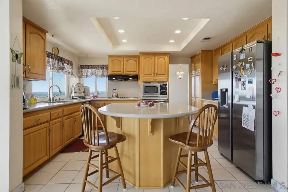 9306 Laurentian San Diego, CA 92129