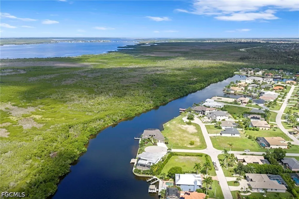 SW 28th Lane Cape Coral, FL 33914