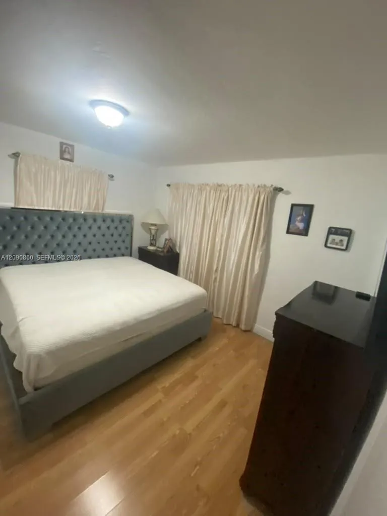 10665 SW 6 St Miami, FL 33174