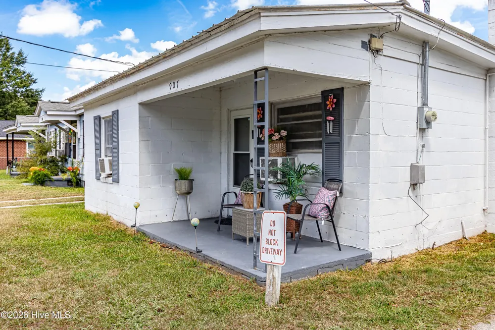 907 E 4th Street Goldsboro, NC 27534