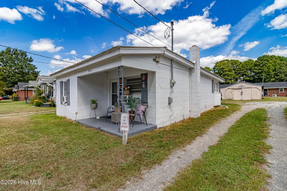 907 E 4th Street Goldsboro, NC 27534