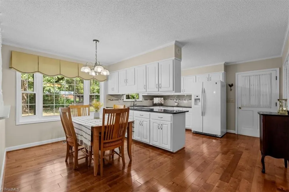 4503 Doncaster Drive Greensboro, NC 27406