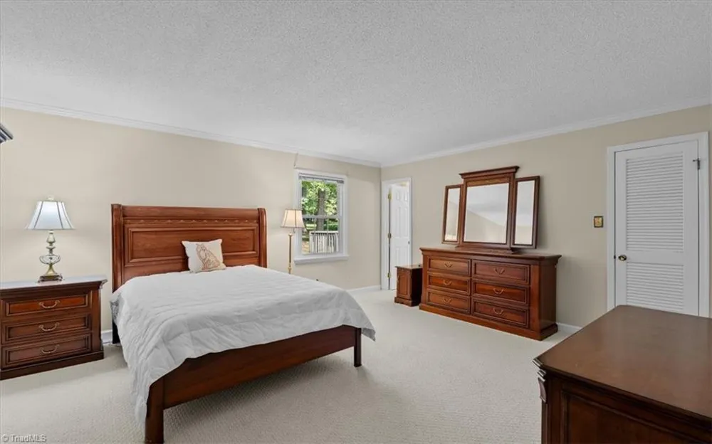 4503 Doncaster Drive Greensboro, NC 27406
