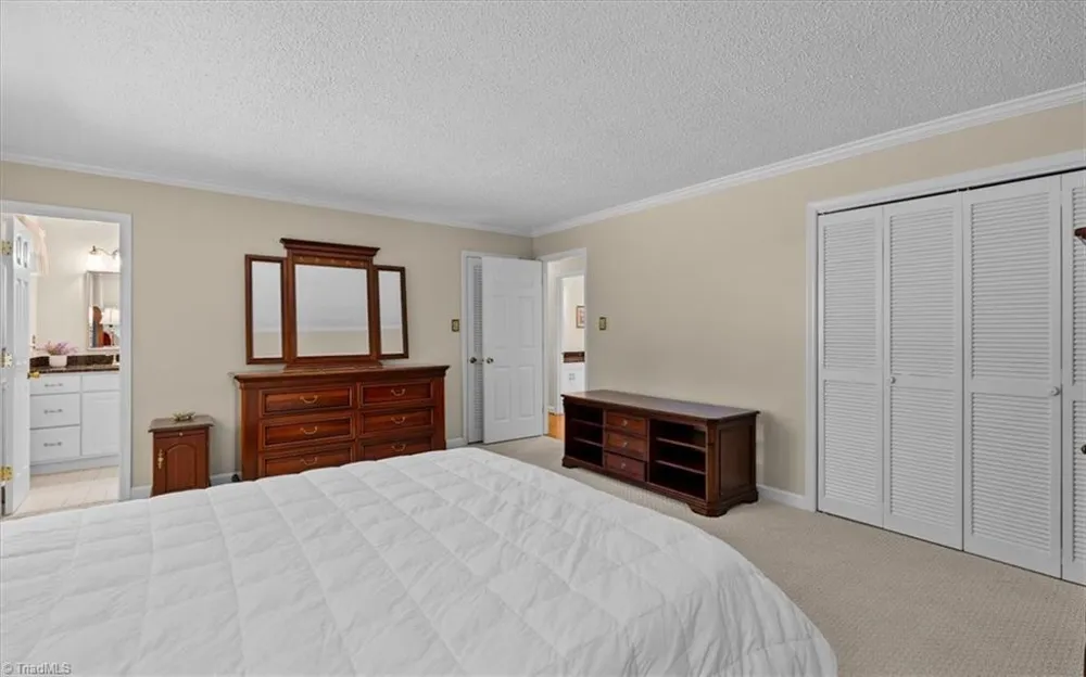 4503 Doncaster Drive Greensboro, NC 27406