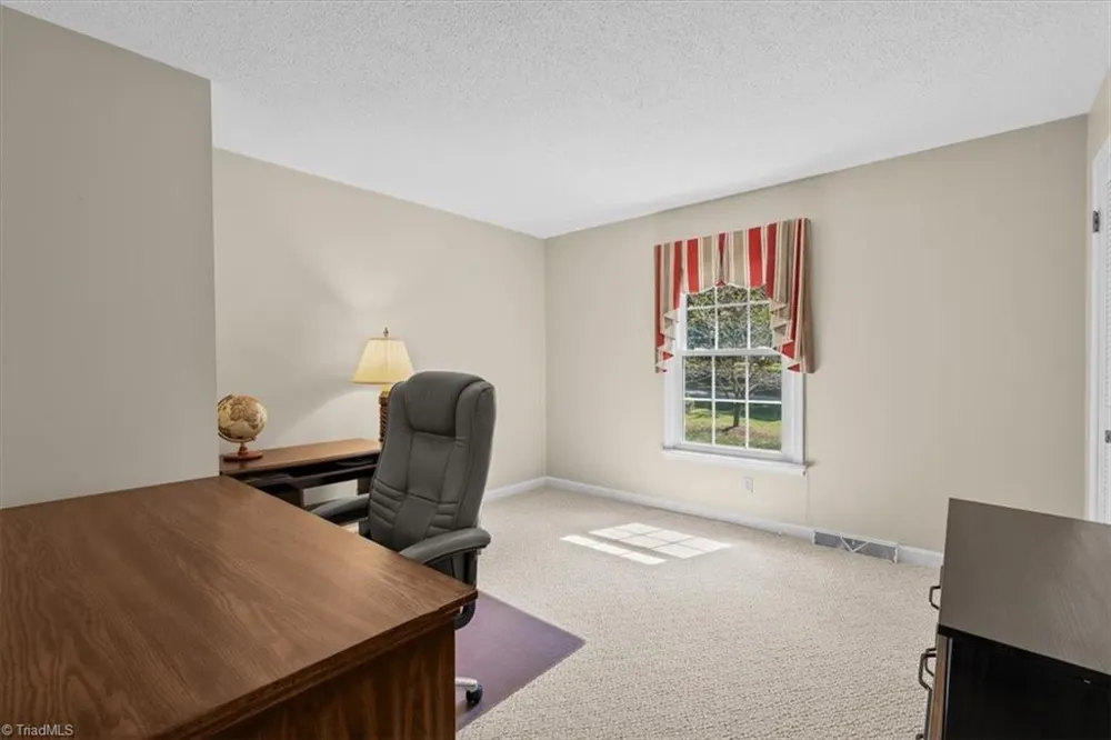 4503 Doncaster Drive Greensboro, NC 27406