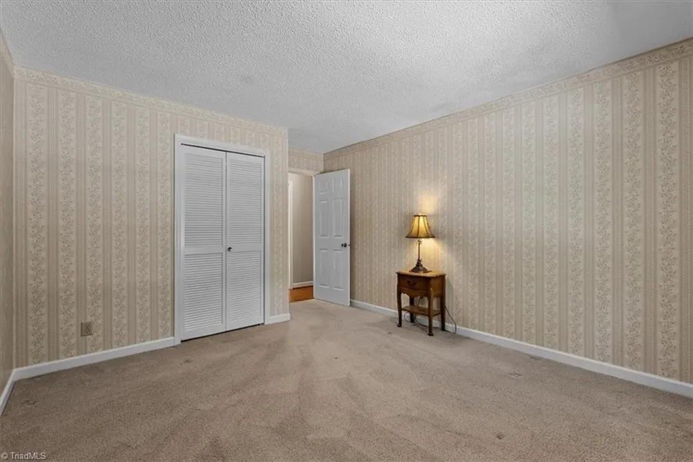 4503 Doncaster Drive Greensboro, NC 27406